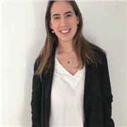Professora llicenciada s'ofereix per donar classes particulars